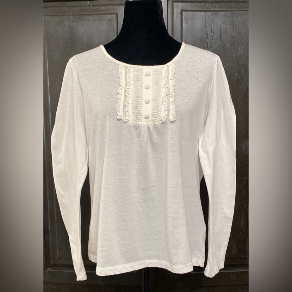 Basic Edition off wht OS longsleeves blouse. Size Large